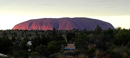 Sonnenaufgang am Ayers Rock