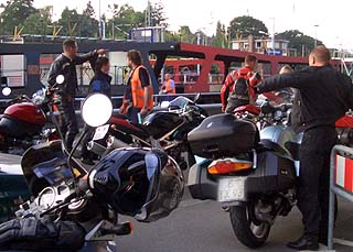 Check-In Bahnhof Berlin-Wannsee