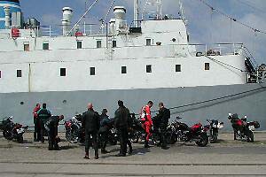 Parken an der MS Stubnitz