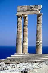 Sulen der Akropolis von Lindos