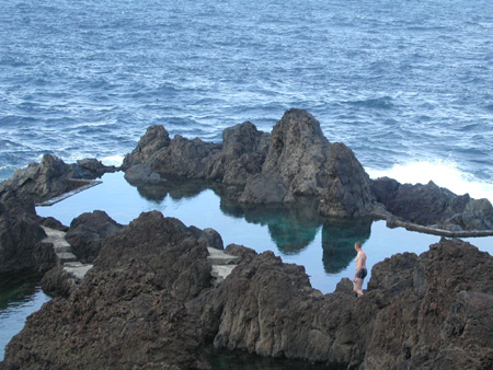 Naturmeerwasserbecken bei Porto Moniz